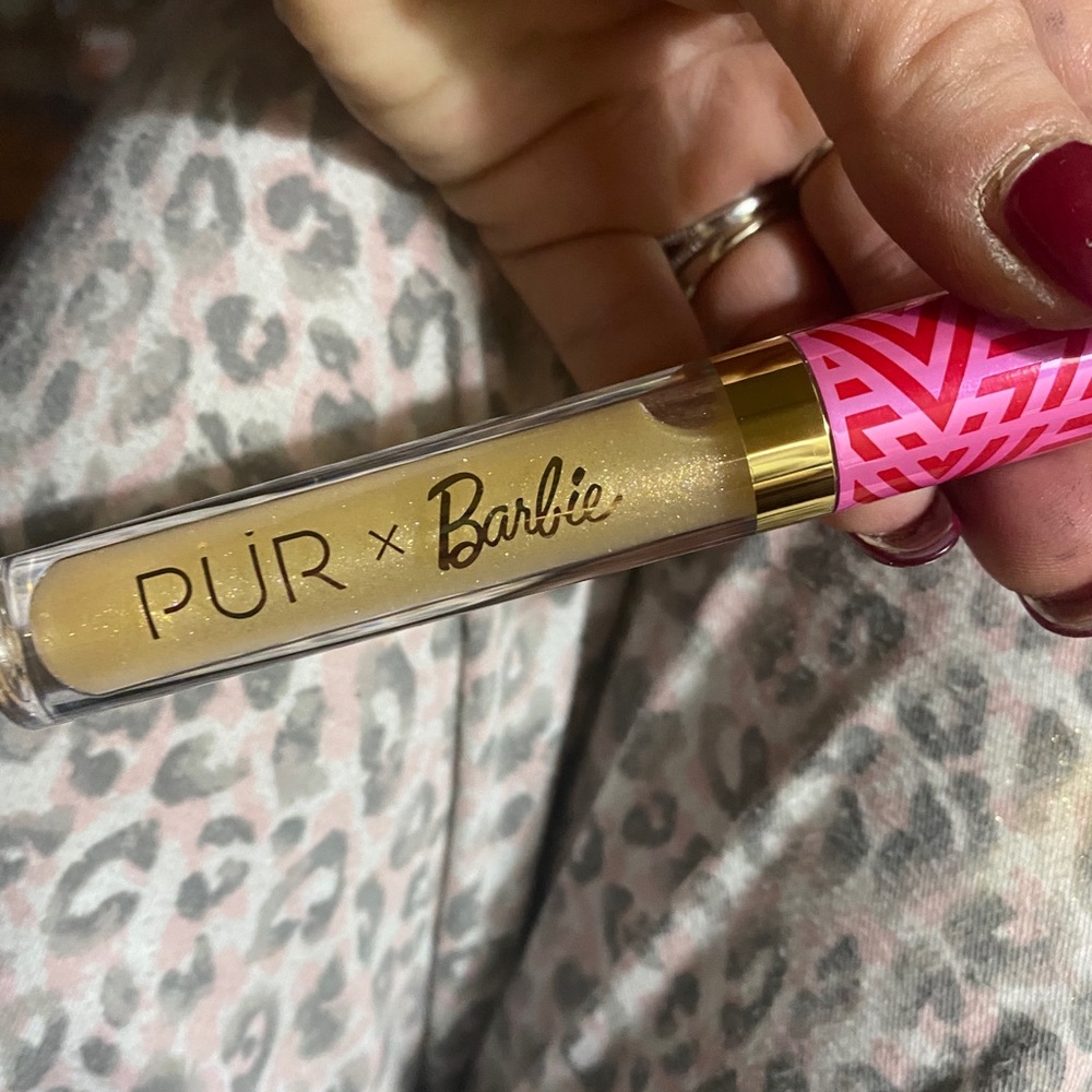 Barbie pallet abd brush set to match Wita lip